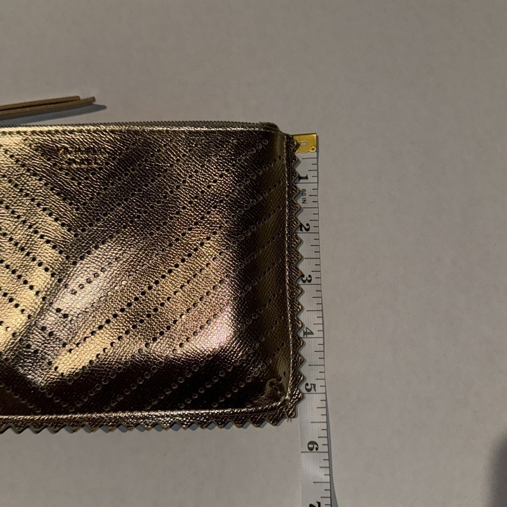 Victoria's Secret Laser Cut Night Out Gold Metallic Wristlet - Picture 3 of 5